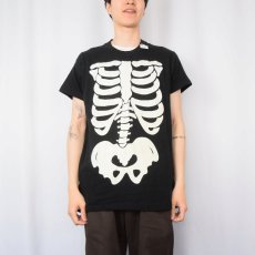 画像2: 80〜90's USA製 人体骨格騙し絵 プリントTシャツ XL (2)