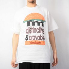 画像2: Hardee's "I'm distinctive & cravable" レストランプリントTシャツ XL (2)