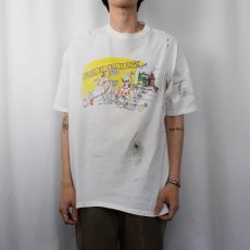 画像2: 2000's Bunny Matthews "PROUD TO CALL IT HOME" イラストプリントTシャツ XL (2)