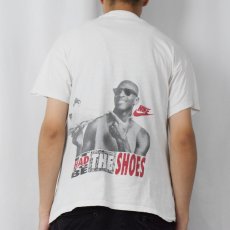 画像4: 90's NIKE USA製 "IT'S GOTTA BE DA SHOES" MICHAEL JORDAN & SPIKE LEE プリントTシャツ M (4)