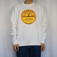 画像2: 90's SUN STUDIO USA製 ロゴプリントスウェット L (2)