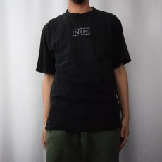 画像3: 90's NINE INCH NAILS USA製 ロックバンド ロゴ刺繍Tシャツ BLACK L (3)