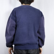 画像3: 90's RUSSELL ATHLETIC USA製 2トーン 前V 無地スウェット NAVY XL (3)