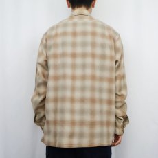 画像2: 70's Pendleton USA製 オンブレーチェック柄 オープンカラーウールシャツ XL (2)