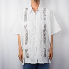 画像2: GUAYABERA フルジップ 刺繍デザイン キューバシャツ (2)