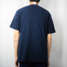 画像3: "PORNO KING" ハンバーガーショップパロディプリントTシャツ NAVY L (3)