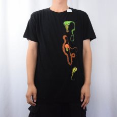 画像2: Billie Eilish ミュージシャンプリントTシャツ BLACK L (2)