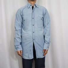 画像2: 50〜60's U.S.NAVY ステンシル入り シャンブレーシャツ SIZE14 1/2 (2)