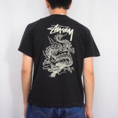 画像4: 80's STUSSY USA製 龍 × ロゴ プリントTシャツ BLACK M (4)