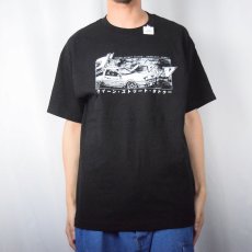 画像2: 2000's  "クイーンストリートタトゥー" 頭文字Dパロディ プリント Tシャツ BLACK (2)