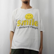 画像2: 90's "Smile It Confuses People !" スマイルプリントTシャツ  (2)