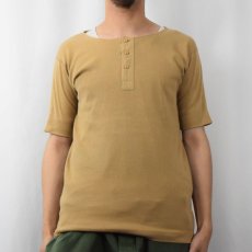 画像2: 90's〜 Ralph Lauren AUTHENTIC ROUGHWEAR 猫目ボタン ヘンリーネックリブニットTシャツ L (2)