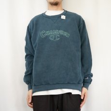 画像2: 90's〜 Champion インサイドアウトデザイン ロゴ刺繍スウェット  (2)