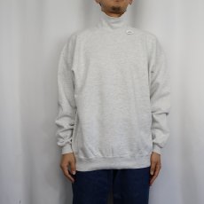 画像2: 90's RUSSELL ATHLETIC USA製 "HIGH COTTON" 前V タートルネック無地スウェット XL (2)