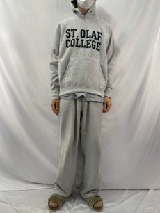 画像2: 90's The Cotton Exchange USA製 REVERSE WEAVE TYPE "ST. OLAF COLLEGE" スウェットフーディー M (2)