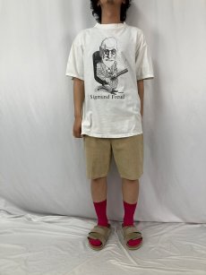 画像2: 90's LARGELY LITERARY "Sigmund Freud" 心理学者イラストTシャツ XL (2)