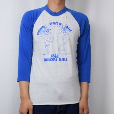 画像2: 80's USA製 "DELTA SIGMA PHI 1982 SAILORS BALL" プリントラグランTシャツ M (2)