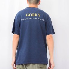 画像4: 90's Arshile Gorky USA製 "PHILADELPHIA MUSEUM OF ART" アートプリントTシャツ NAVY L (4)