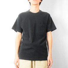 画像2: 90's FRUIT OF THE LOOM USA製 無地 ポケットTシャツ BLACK M (2)