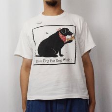 画像2: 90's CANADA製 "It's a Dog Eat Dog World!" 犬プリントTシャツ L (2)