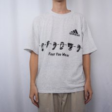 画像2: 90's〜 adidas "Feet You Wear" プリントTシャツ L (2)