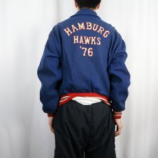 画像4: 60's MAPLE "HAMBURG HAWKS" チェーン刺繍 ウールスタジャン SIZE44 (4)