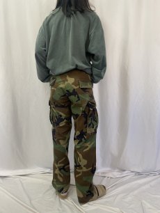 画像4: 90's U.S. ARMY ウッドランドカモ コンバットパンツ MEDIUM-REGULAR (4)