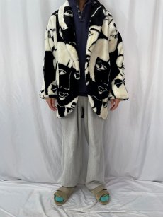 画像2: 【SALE】 80's〜90's DONNYBROOK USA製 フェイス柄 フェイクファーコート (2)