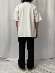 画像4: 2000's Monty Python "The Ministry of Silly Walks" コメディプリントTシャツ XL (4)