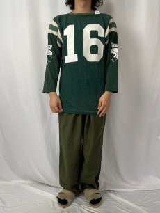 画像2: 70's Champion USA製 "16" エルボーパッチ付き ラバープリント フットボールTシャツ SIZE42 (2)