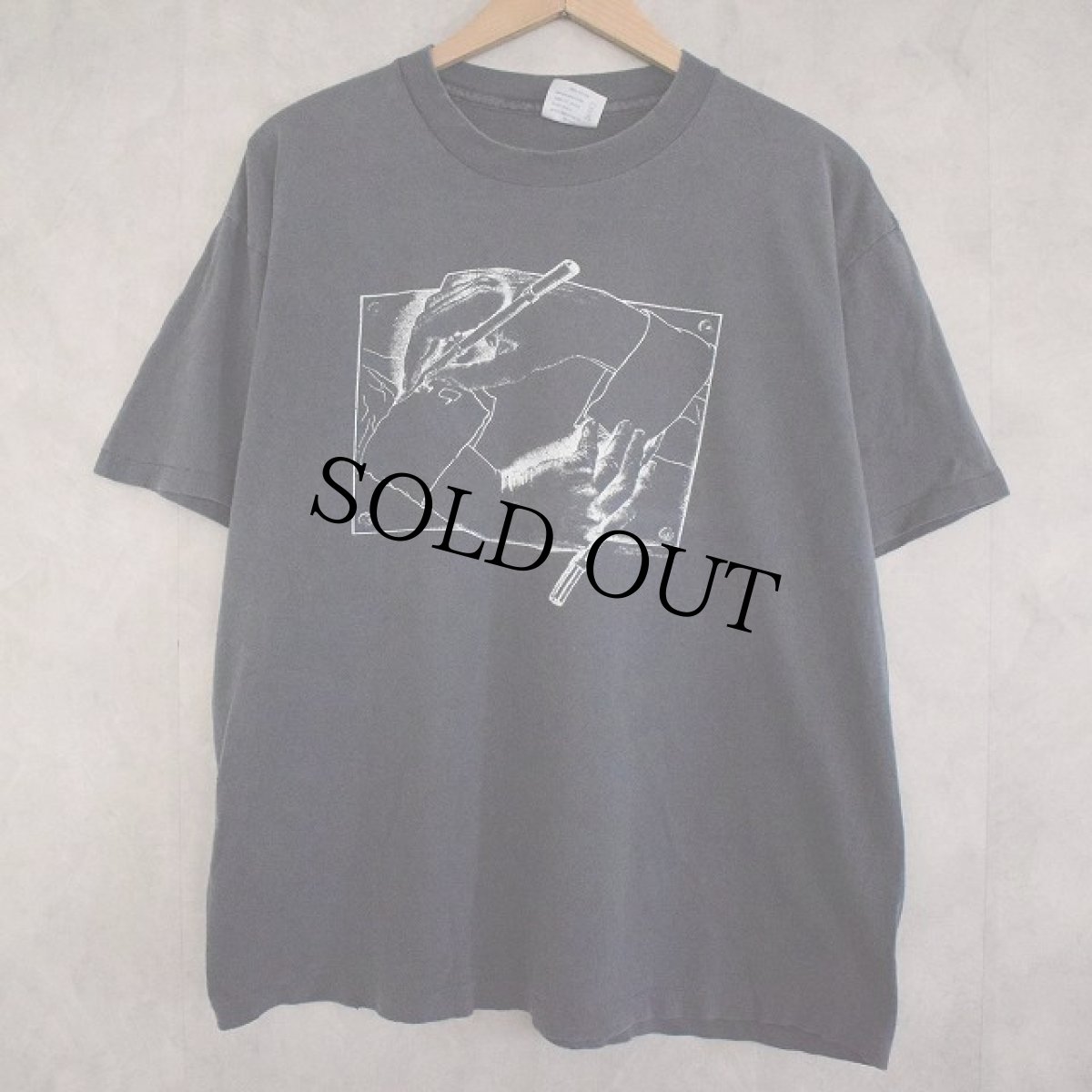 画像1: 80's M.C. Escher USA製 "Drawing Hands" Print T-shirt XL (1)