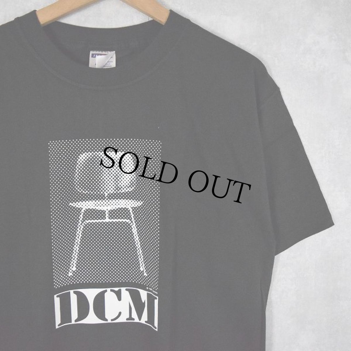 画像1: 90's Eames office "DCM" インテリア企業プリントTシャツ BLACK DEADSTOCK M (1)