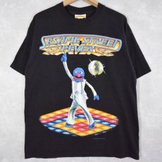 画像1: 90's USA製 "SESAME STREET FEVER" 映画パロディTシャツ L (1)