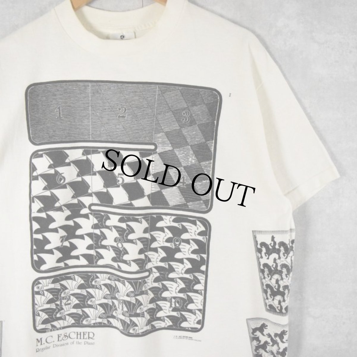 画像1: 90's M.C. Escher USA製 騙し絵アート マルチプリントTシャツ XL (1)