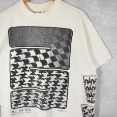 画像1: 90's M.C. Escher USA製 騙し絵アート マルチプリントTシャツ XL (1)