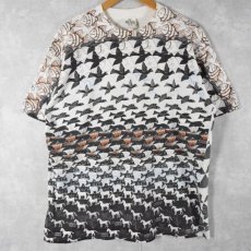 画像2: 90's M.C.Escher USA製 騙し絵アート 総柄プリントTシャツ L (2)