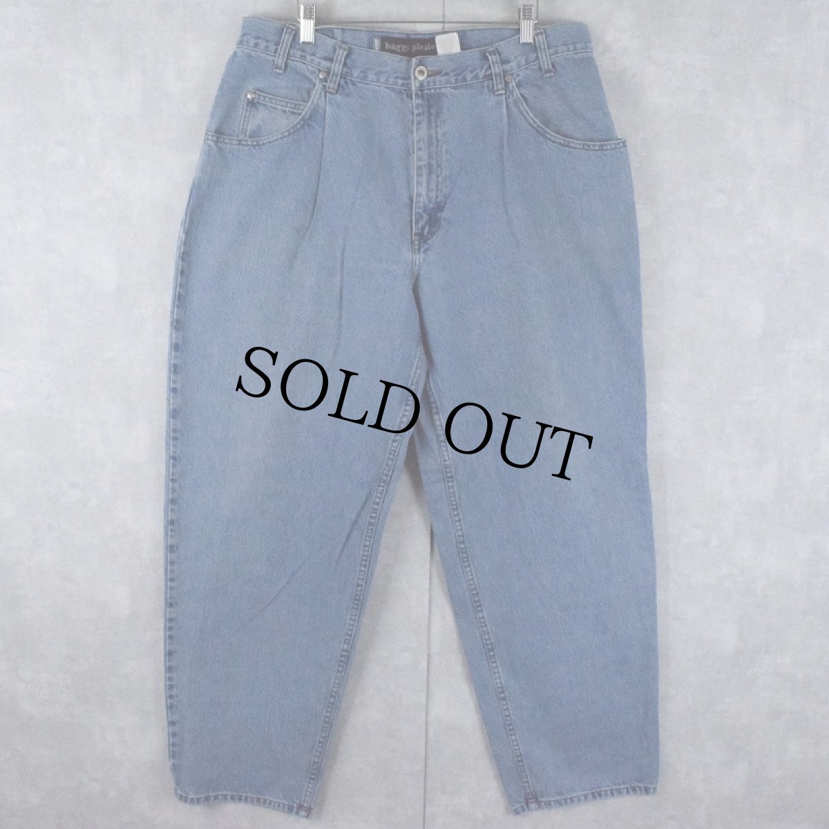 画像1: 90's Levi's SILVER TAB "baggy" デニムパンツ W35 (1)