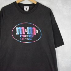 画像1: m&m's USA製 チョコレートブランド シャイニープリントTシャツ BLACK XL (1)