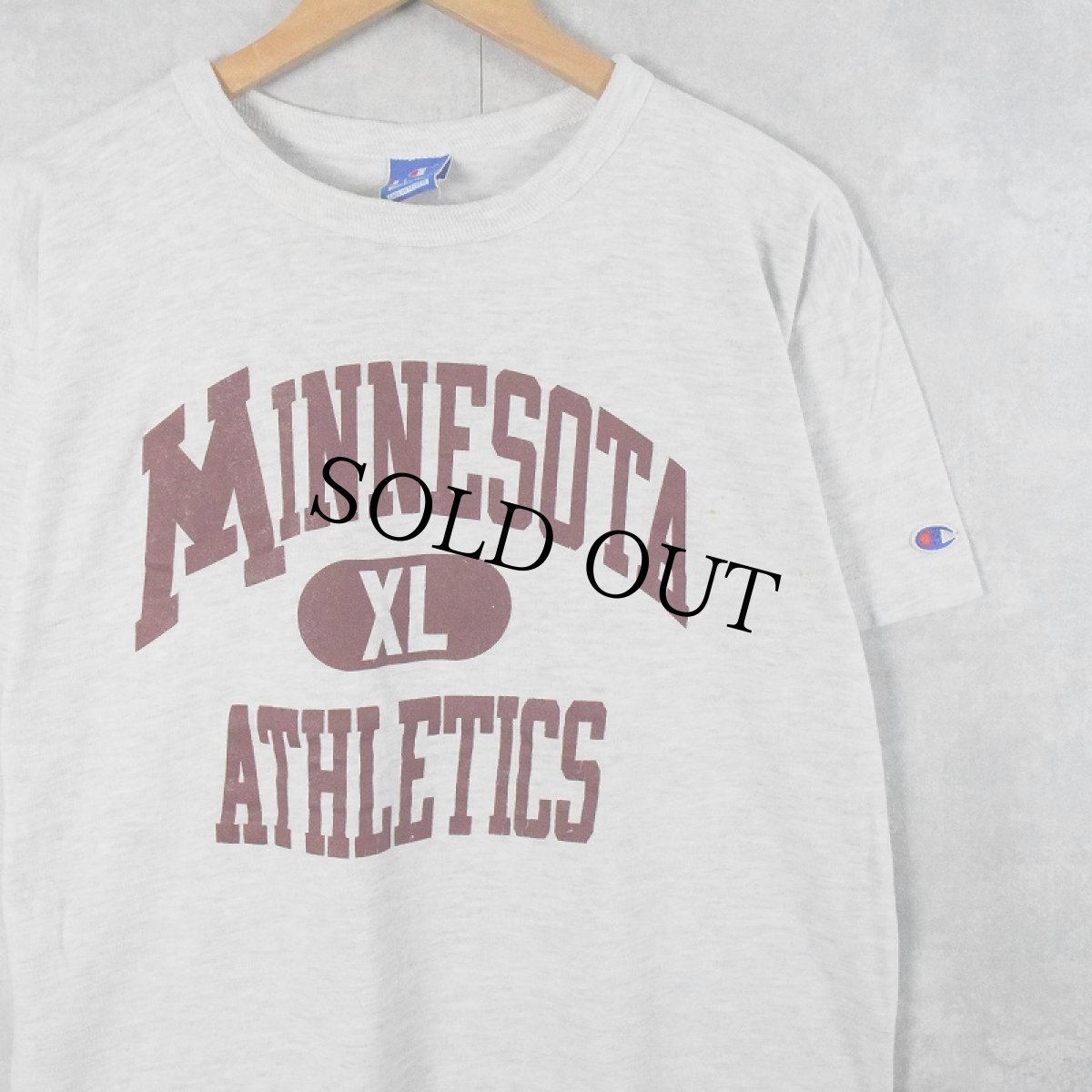 画像1: 90's Champion USA製 "MINNESOTA  ATHRETICS" プリントTシャツ XL (1)