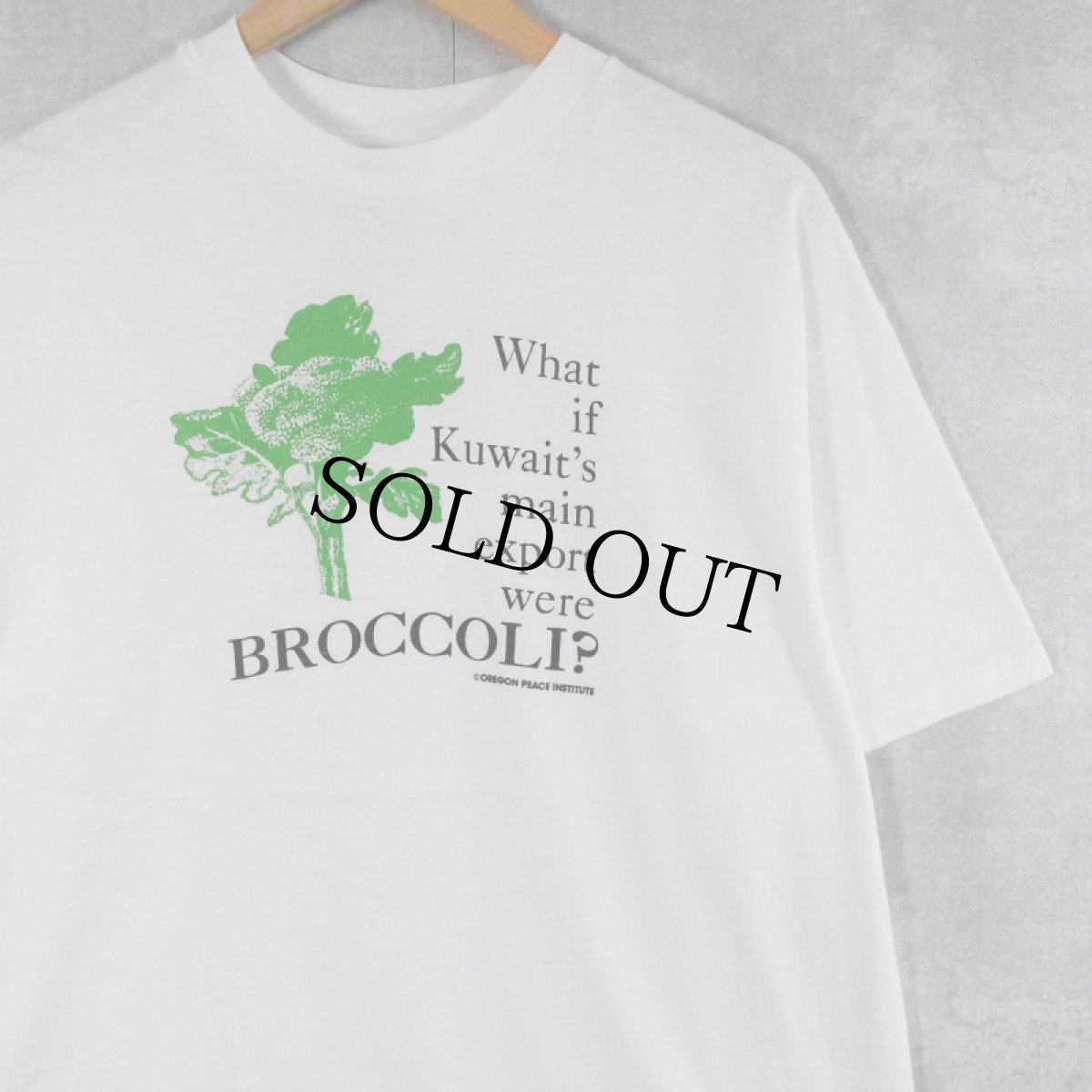 画像1: 90's USA製 "BROCCOLI?" 野菜プリントTシャツ XL (1)