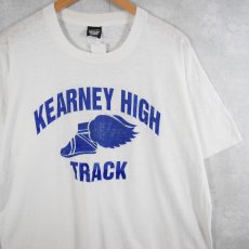 画像1: 90's USA製 "KEARNEY HIGH TRACK" ウイングフットプリントＴシャツ XL (1)