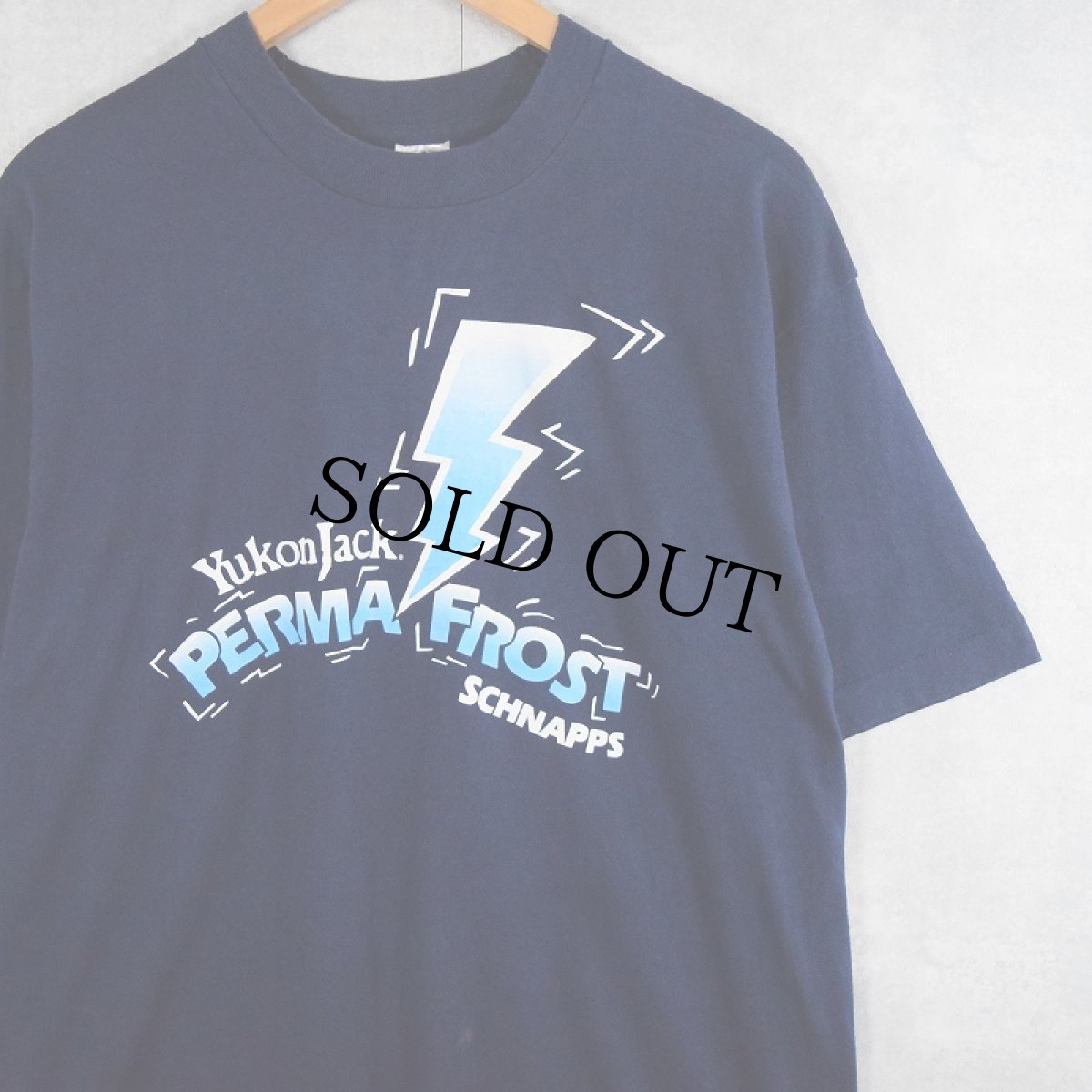 画像1: 90's Yukon Jack USA製 "PERMAFROST" リキュールメーカープリントＴシャツ NAVY L (1)