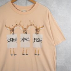 画像1: 90's USA製 "CATCH MORE FISH" シュールイラストプリントTシャツ XL (1)