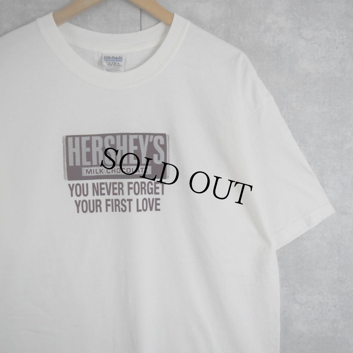 画像1: HERSHEY'S お菓子企業 ロゴプリントTシャツ XL (1)