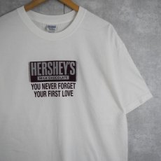 画像1: HERSHEY'S お菓子企業 ロゴプリントTシャツ XL (1)