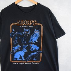 画像1: Steven Rhodes "Black Magic Animal Rescue" イラストプリントTシャツ (1)