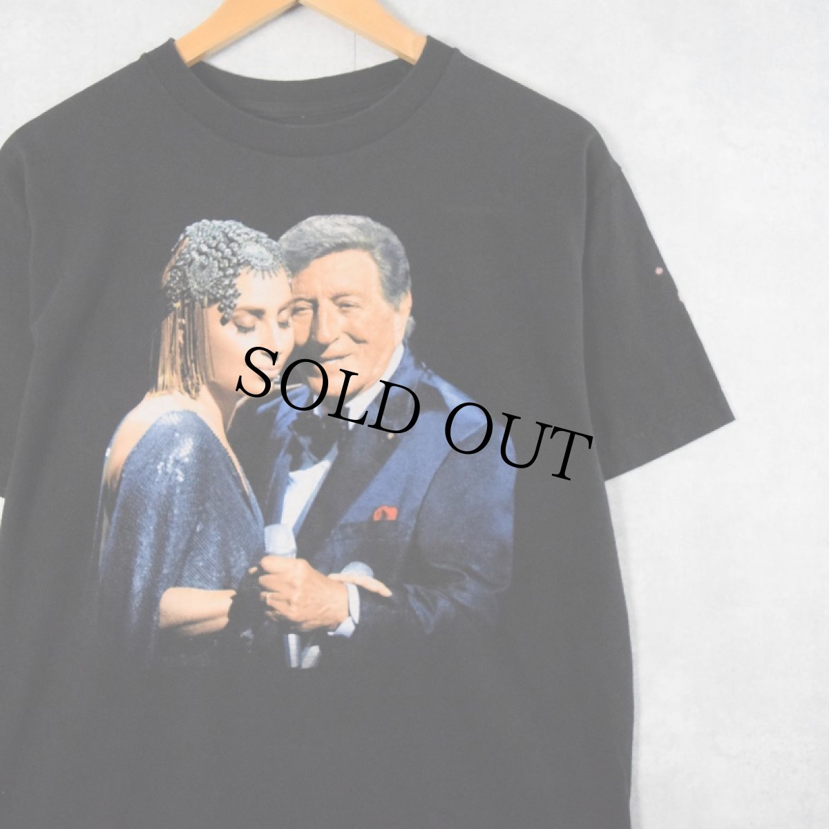 画像1: TONY BENNETT & LADY GAGA ミュージシャンツアーTシャツ BLACK (1)