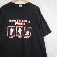 画像1: "HOW TO KILL A ZOMBIE" シュールイラストTシャツ BLACK 3XL (1)