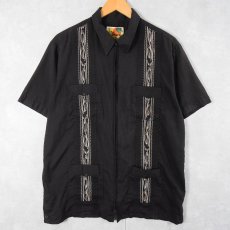 画像1: GUAYABERA フルジップ 刺繍デザイン キューバシャツ BLACK (1)