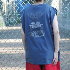 画像1: 2000's POWELL PERALTA "ALAN GELFAND OLLIE" スケートブランドプリント カットオフTシャツ NAVY XL (1)